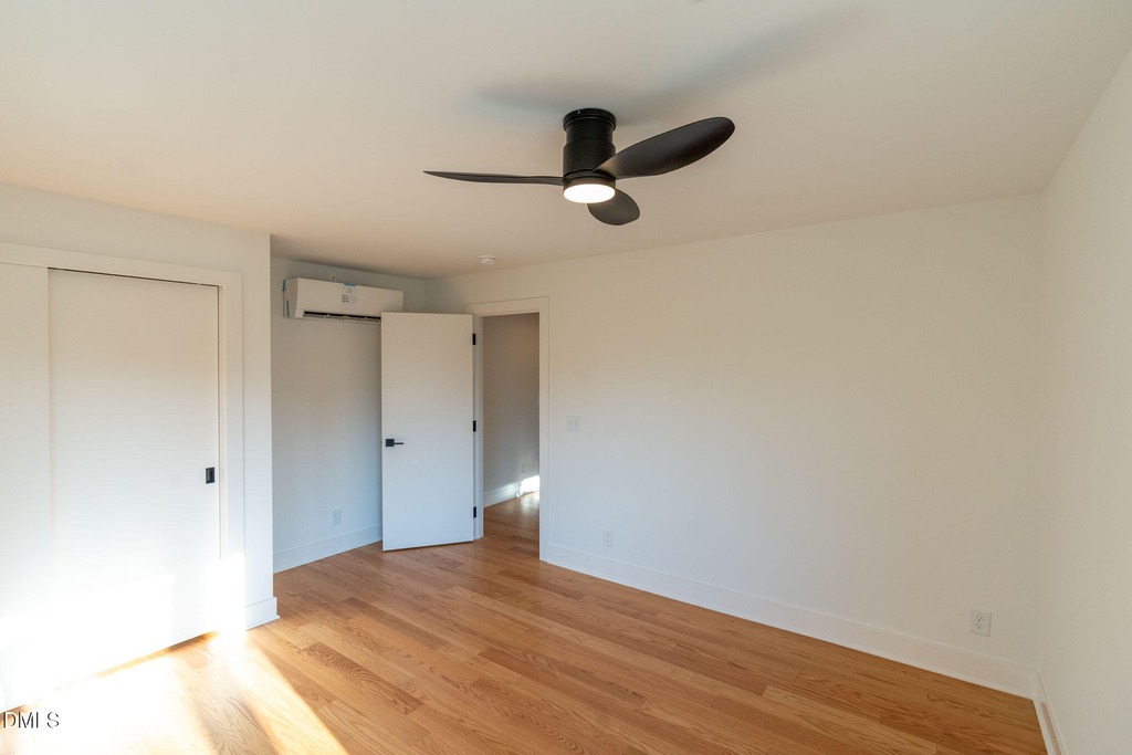 402 E Martin Street - Photo 19