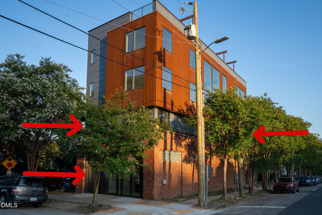 402 E Martin Street - Photo 22