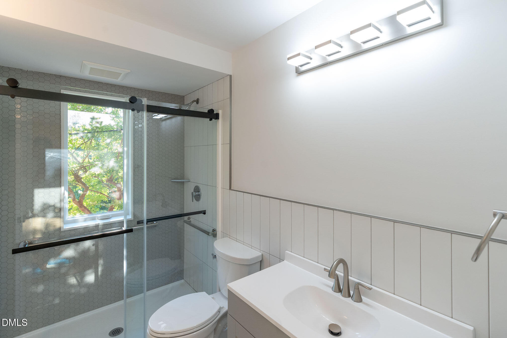 402 E Martin Street - Photo 14