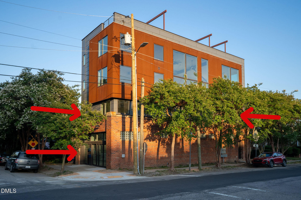 402 E Martin Street - Photo 21