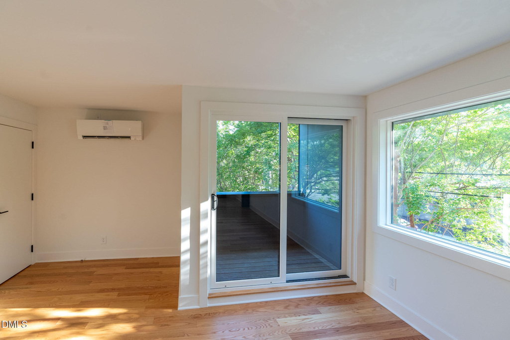 402 E Martin Street - Photo 19