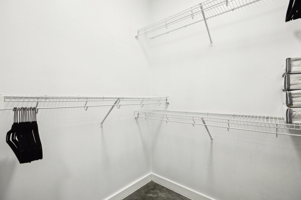 2505 Thornton Rd - Photo 18