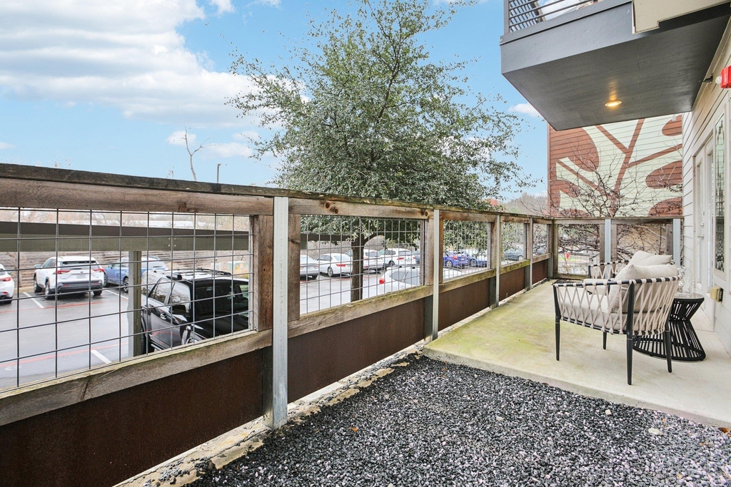 2505 Thornton Rd - Photo 24