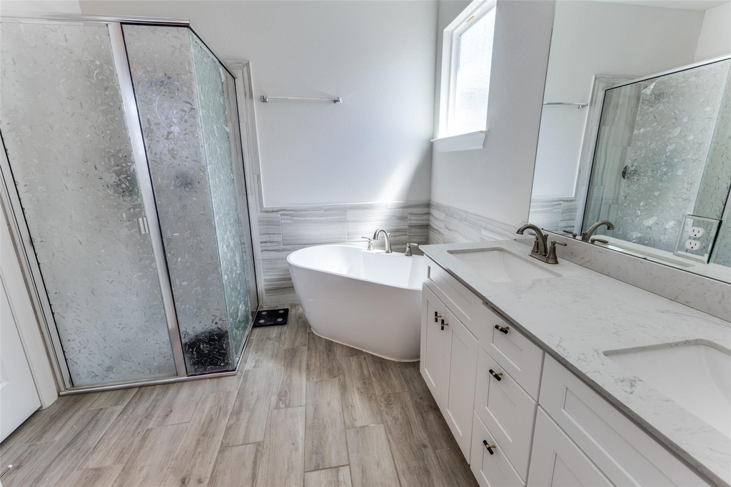224 Draco St - Photo 5