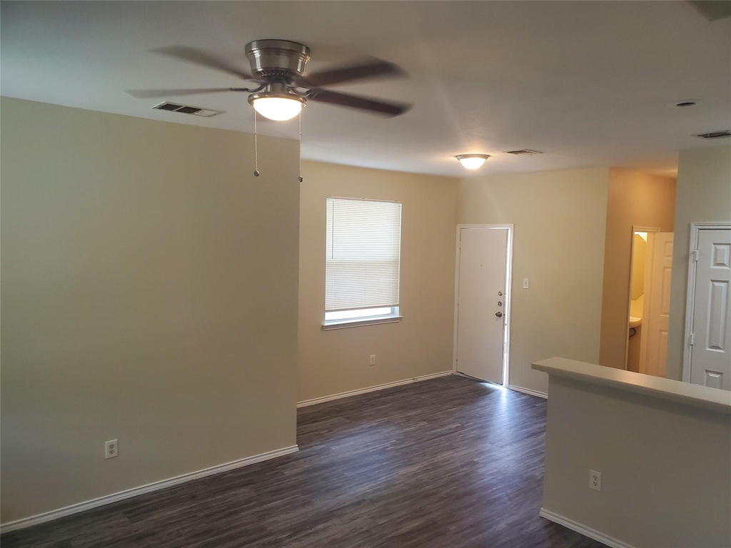 14001 Cambourne Dr - Photo 7