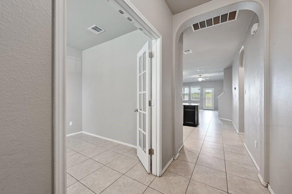 374 Wincliff Dr - Photo 4