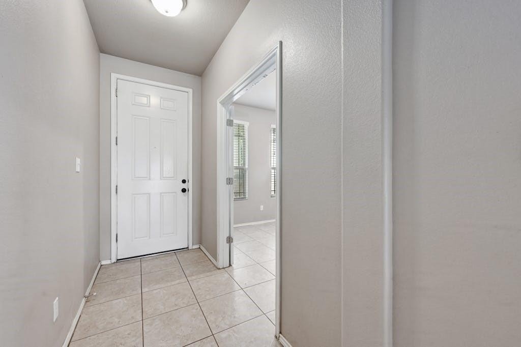 374 Wincliff Dr - Photo 5