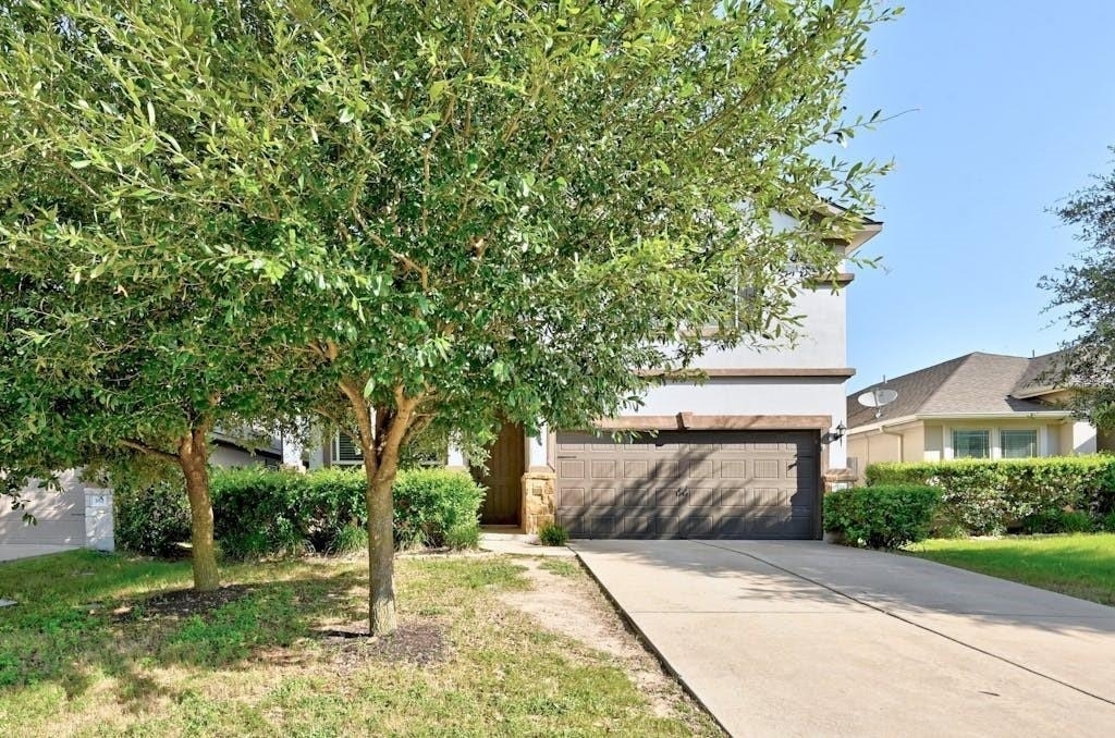 374 Wincliff Dr - Photo 1