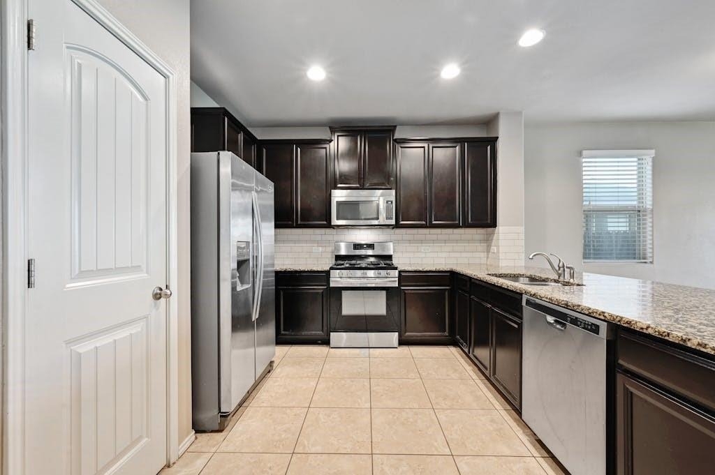 374 Wincliff Dr - Photo 8