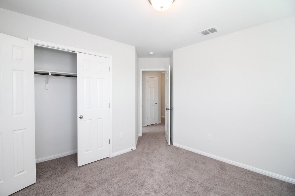 10305 Forest Grove Dr - Photo 23