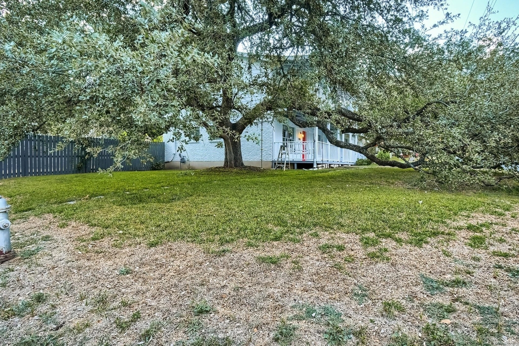 1011 Berrywood Dr - Photo 27
