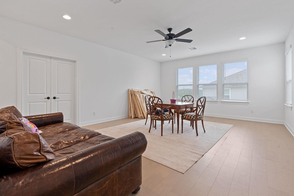 309 Pear Tree Ln - Photo 28