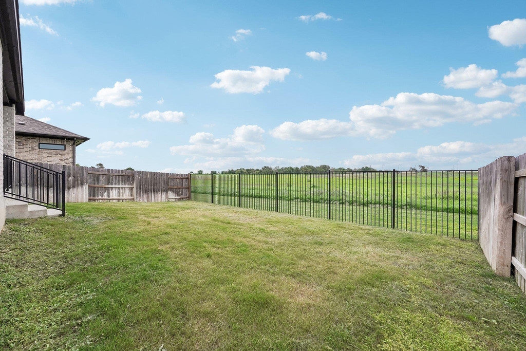 133 Plumbago Loop - Photo 27