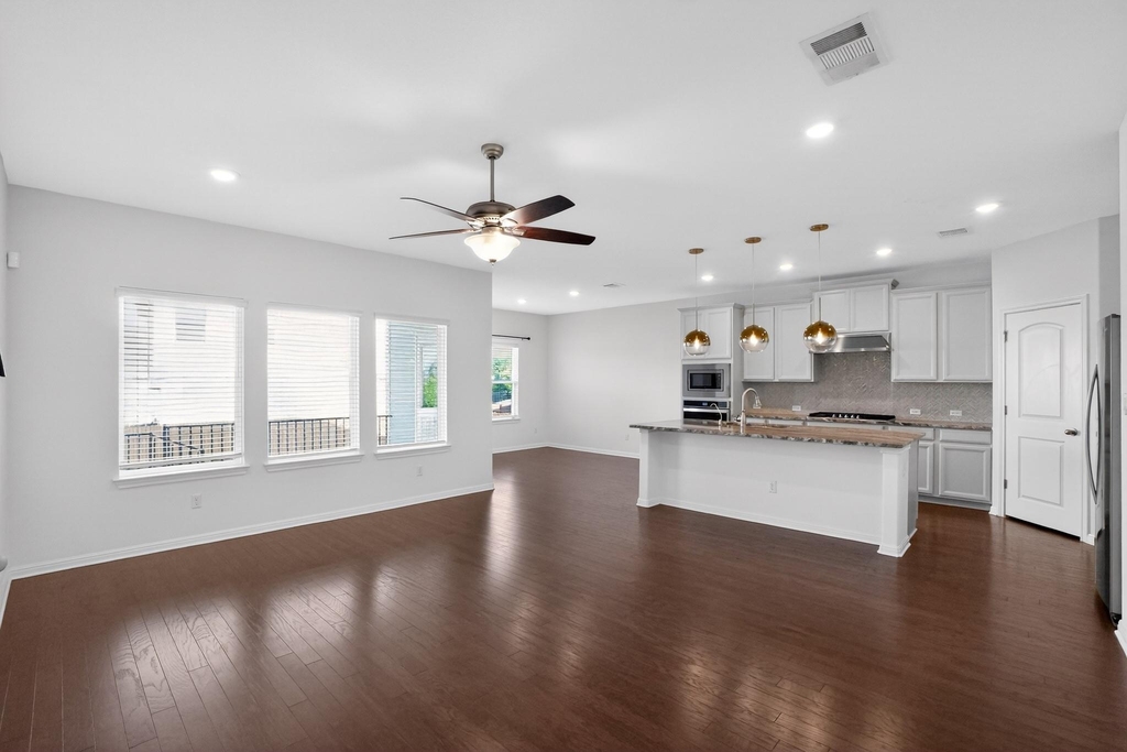 108 Meadow Wood Cv - Photo 7