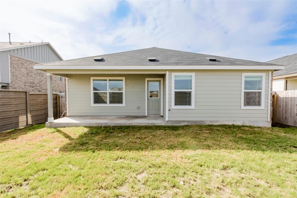 591 Avre Loop - Photo 30
