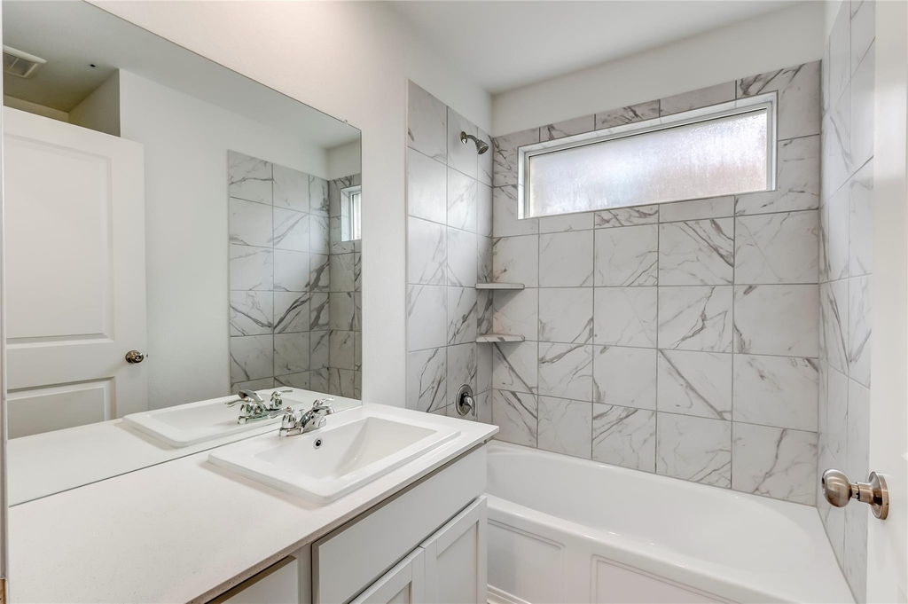 591 Avre Loop - Photo 26