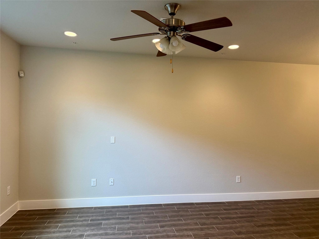 7403 Pantherpaw St - Photo 2