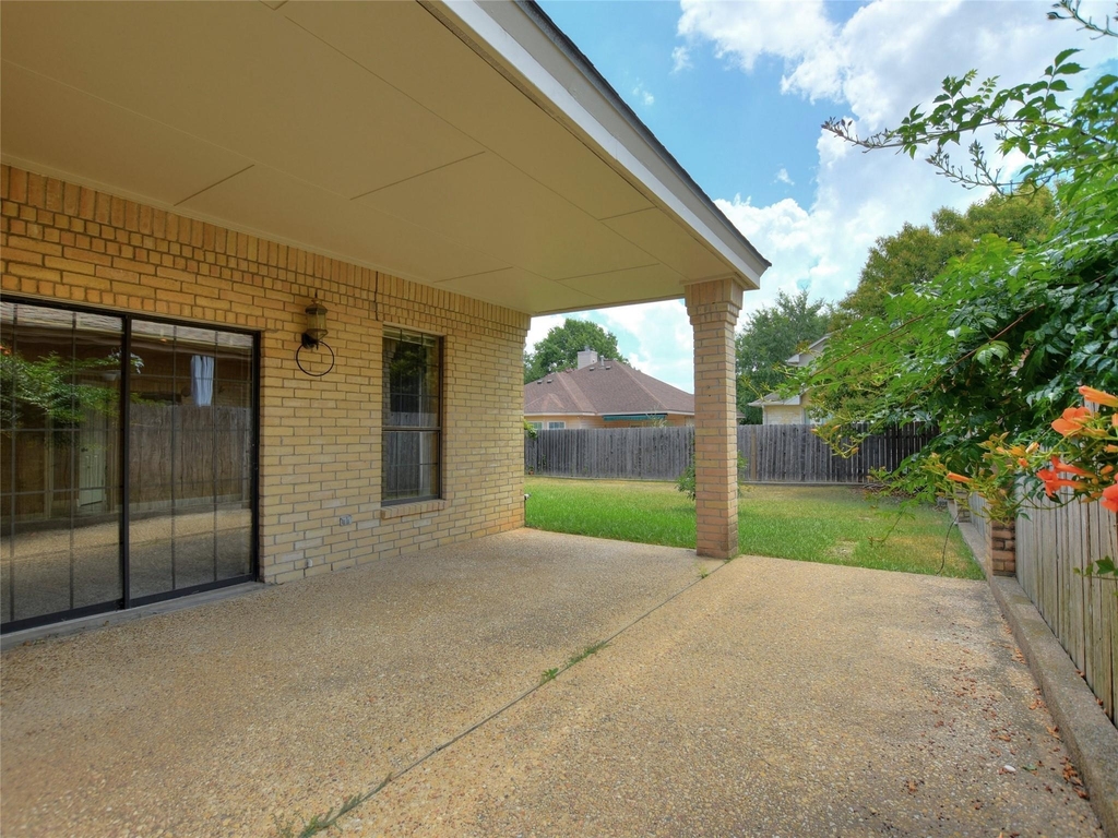 10215 River Plantation Dr - Photo 32