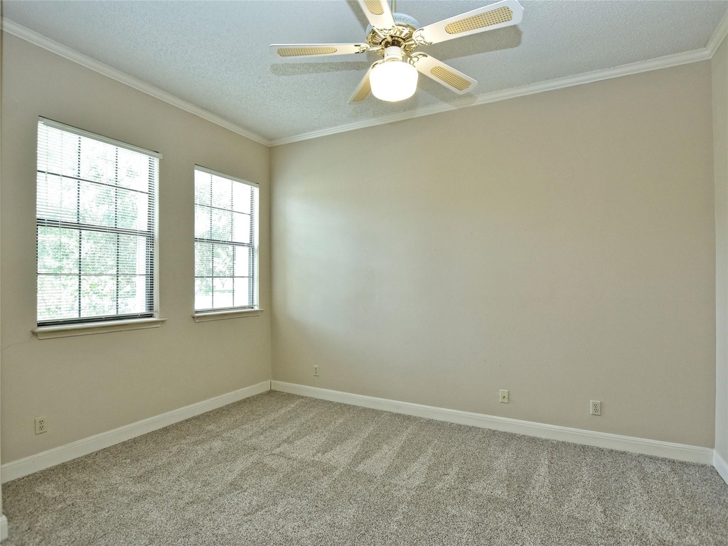 10215 River Plantation Dr - Photo 28