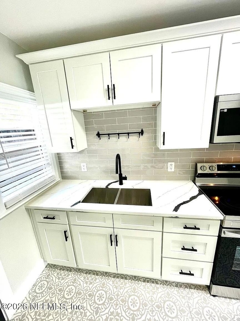 1751 Dancy Street - Photo 20