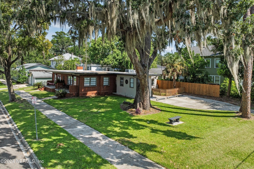 1751 Dancy Street - Photo 0