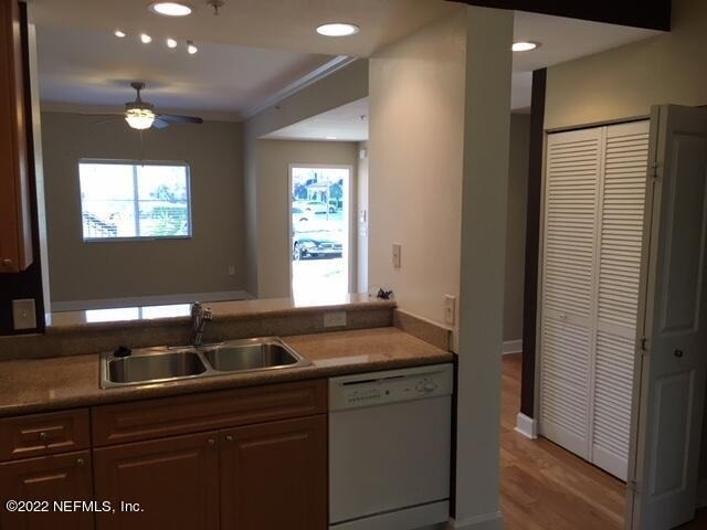 9745 Touchton Road - Photo 34