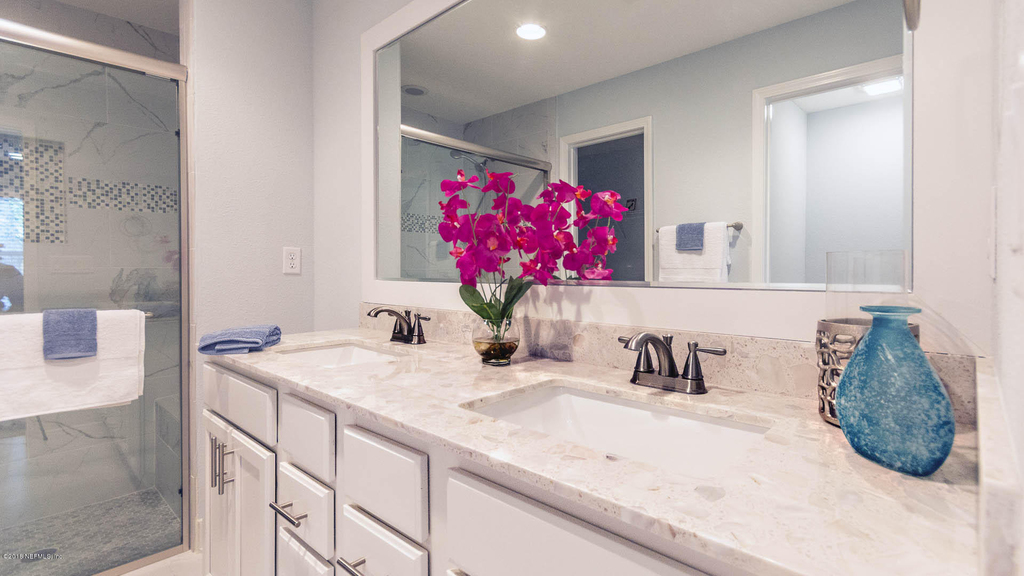 707 Amberjack Lane - Photo 16