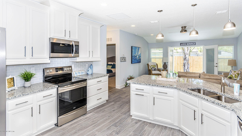 707 Amberjack Lane - Photo 8