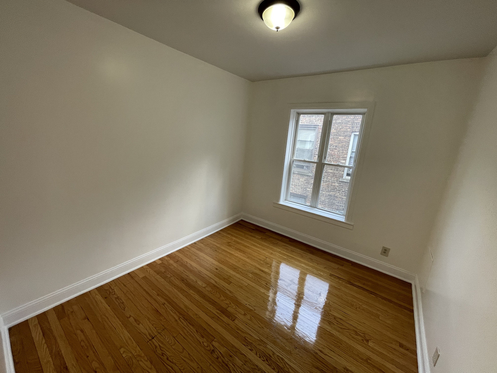 7123 S Merrill Avenue - Photo 5