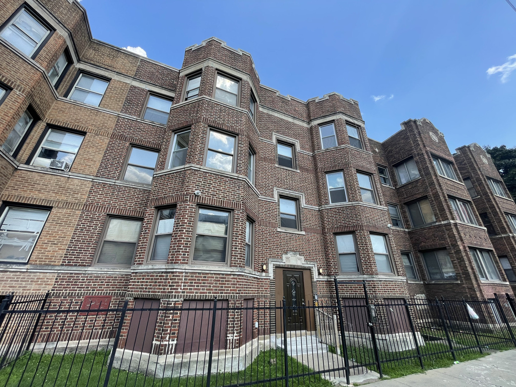 7123 S Merrill Avenue - Photo 0