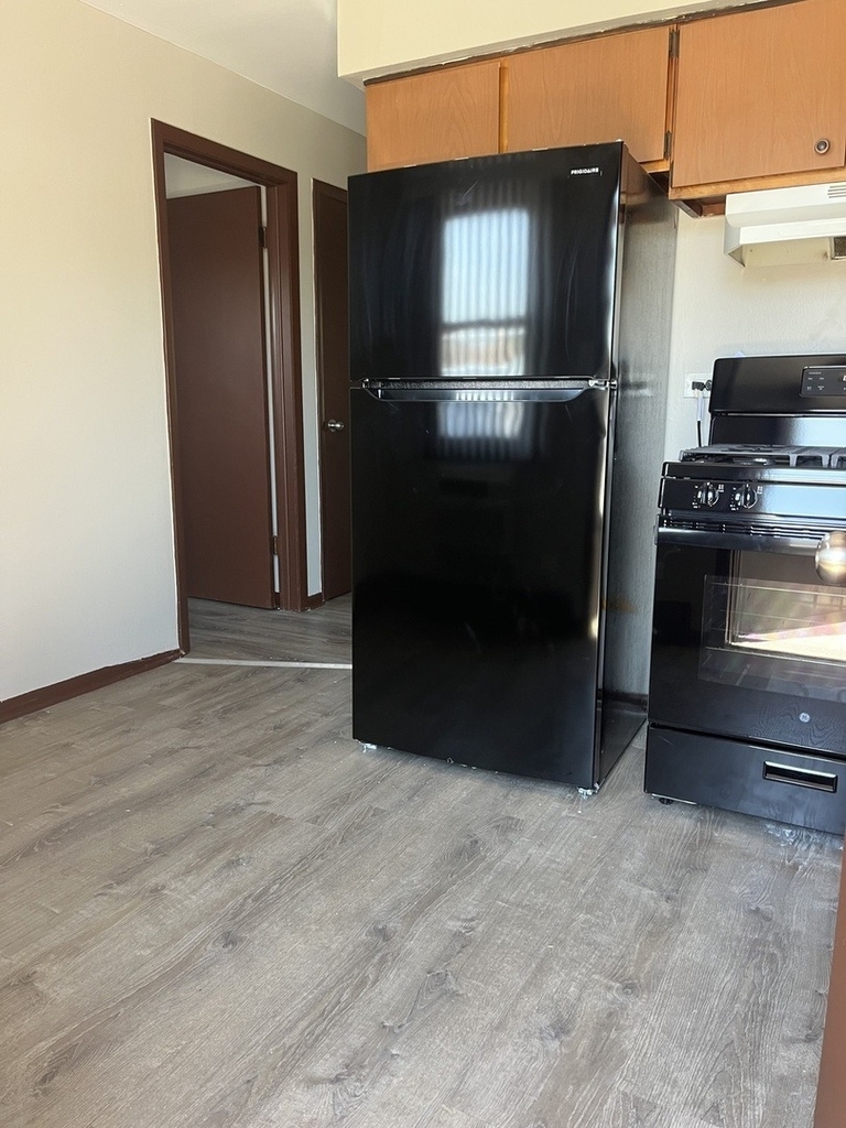 7831 Roberts Road - Photo 3