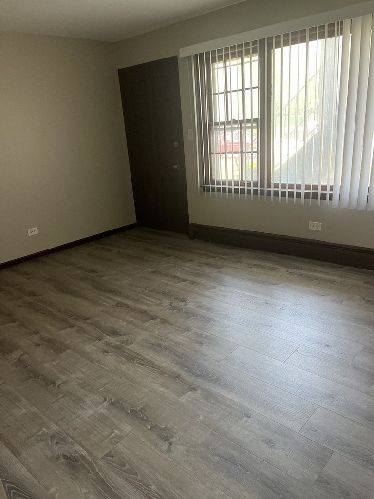 7831 Roberts Road - Photo 1