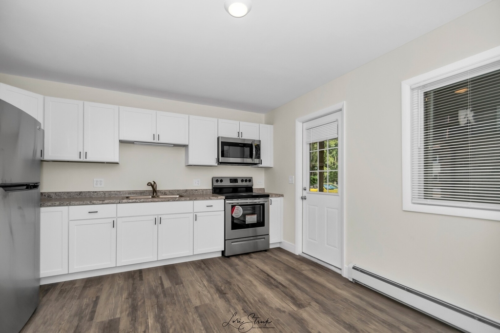 902 3rd Street - Photo 2