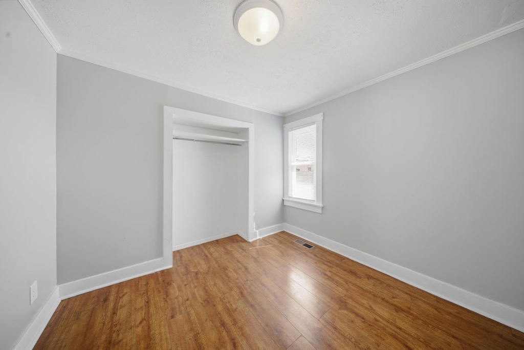 809 W Park Avenue - Photo 9
