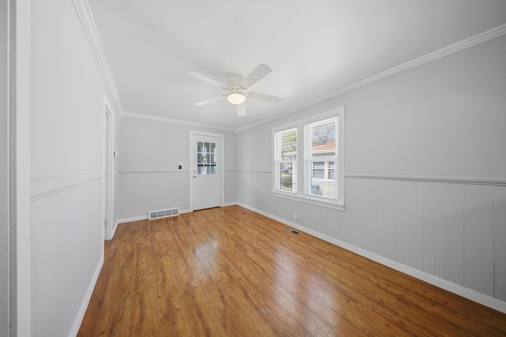 809 W Park Avenue - Photo 4