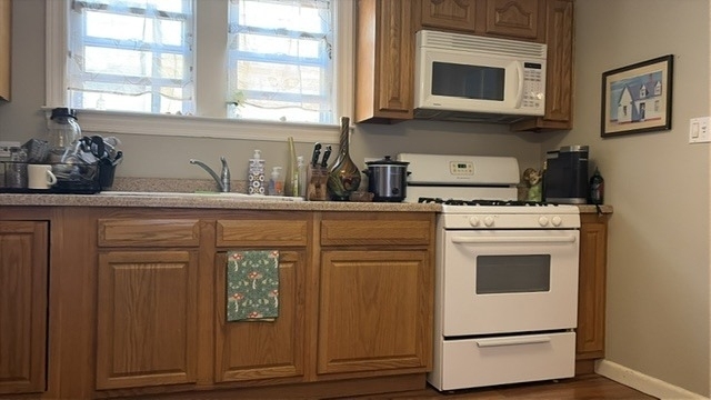 7535 W Foster Avenue - Photo 6