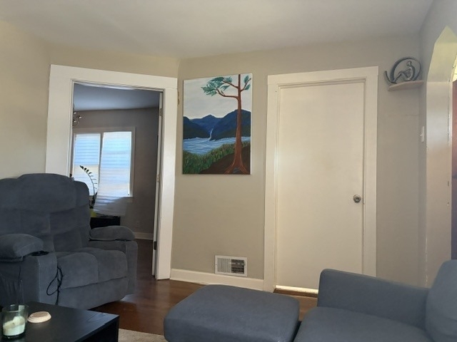 7535 W Foster Avenue - Photo 2