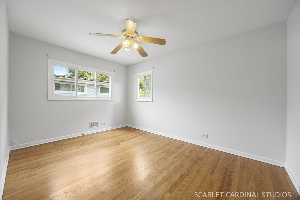 569 S Park Road - Photo 6