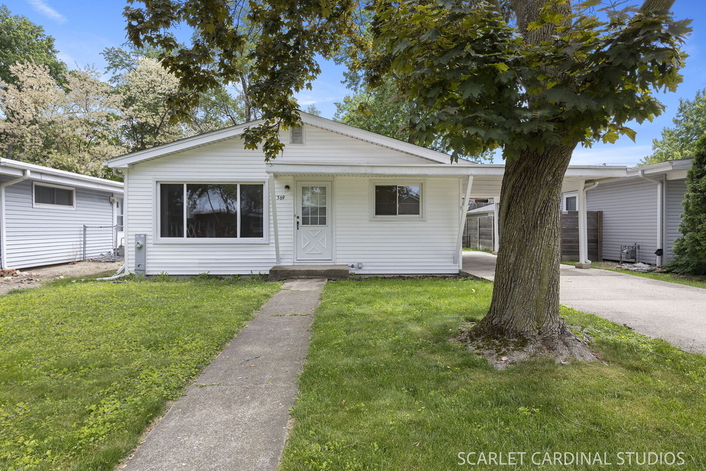 569 S Park Road - Photo 0