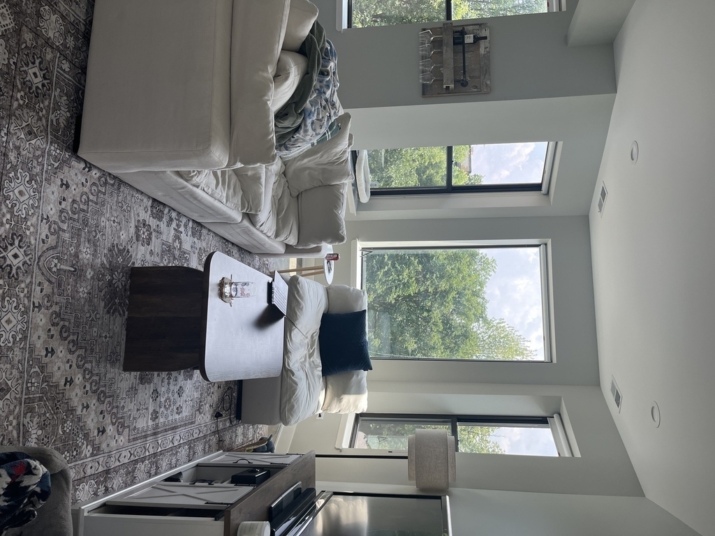 1456 W Addison Street - Photo 4