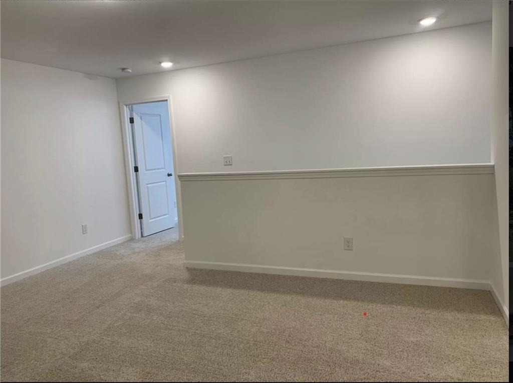 6050 Sanford Place N - Photo 11