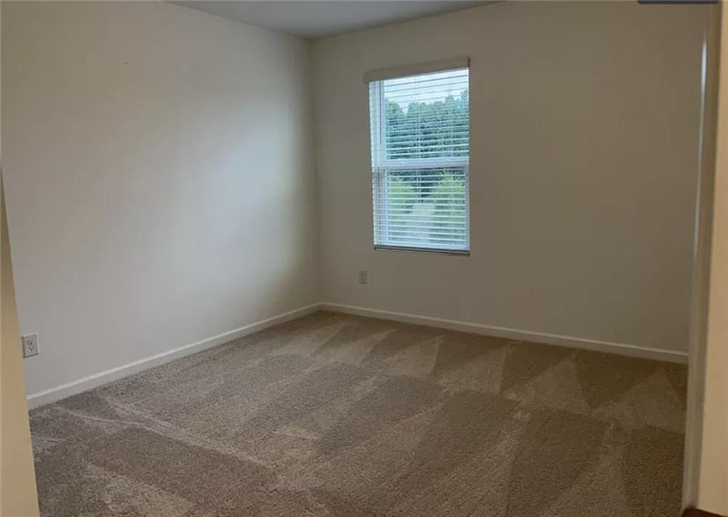 6050 Sanford Place N - Photo 14