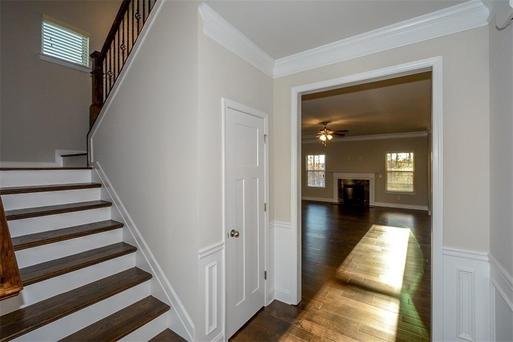 3319 Mulberry Cove Way - Photo 3