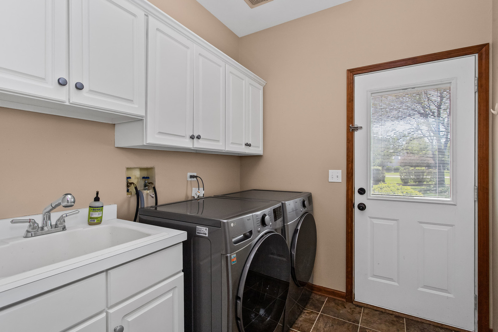 4n475 S Robert Frost Circle - Photo 8