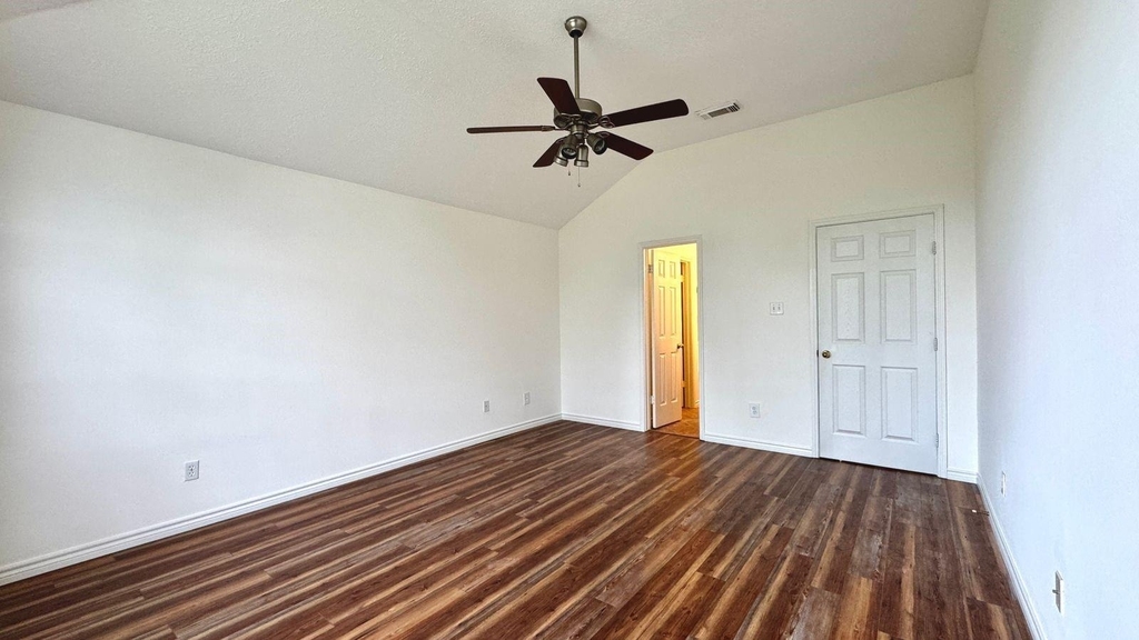 15027 Winding Black Cherry Lane - Photo 19