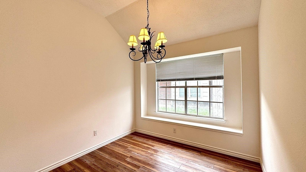 15027 Winding Black Cherry Lane - Photo 17