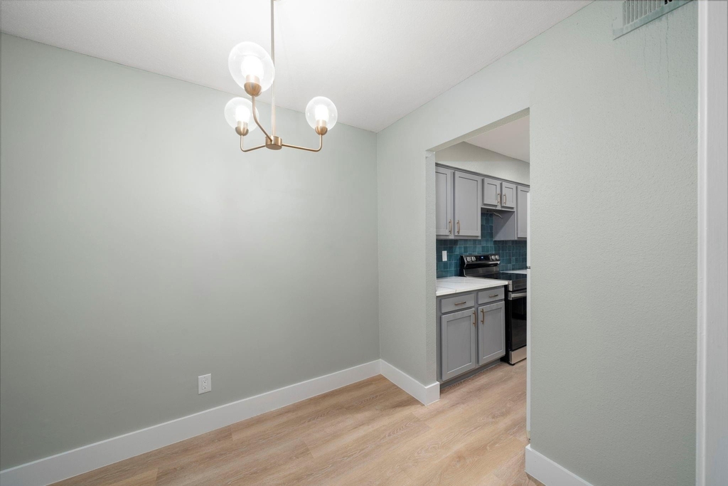 11550 Chimney Rock Road - Photo 6