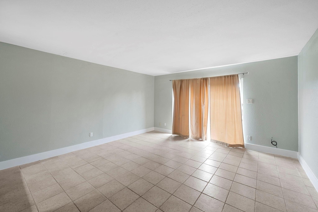11550 Chimney Rock Road - Photo 10