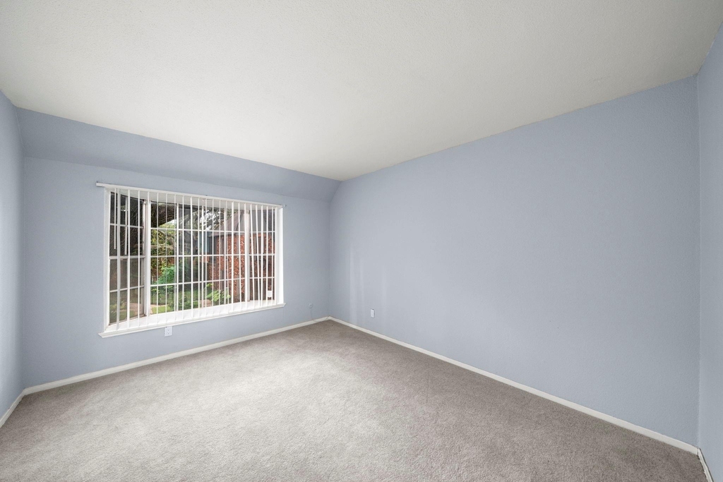 11550 Chimney Rock Road - Photo 20