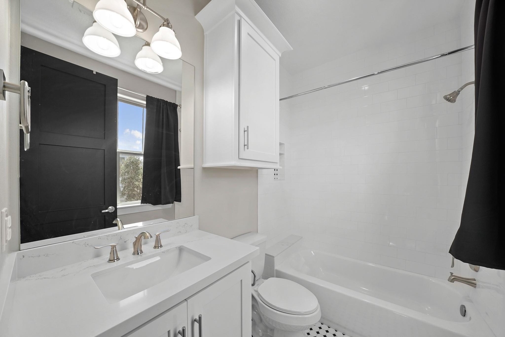 5345 Larkin Street - Photo 15